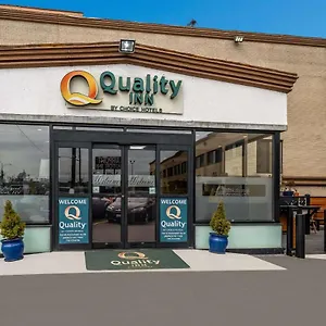 Quality Jfk Airport Rockaway Blvd מלון