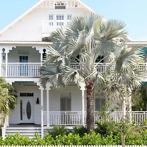 **** Inn Winslow's - Historic United States